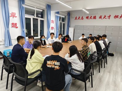 72886必赢欢迎光临开展校规校纪学习警示教育
